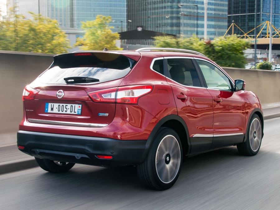  Nissan Qashqai Premier 2014 года  (фото 11 из 12)